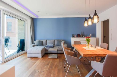 Posezení v ubytování Inselsuite - moderne Ferienwohnung am Malchower See
