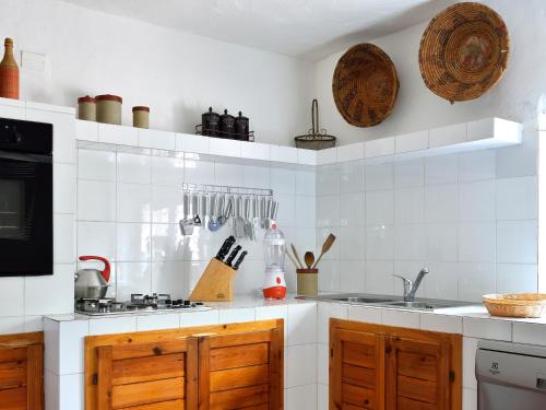 Dapur atau dapur kecil di Villa Fiori 1