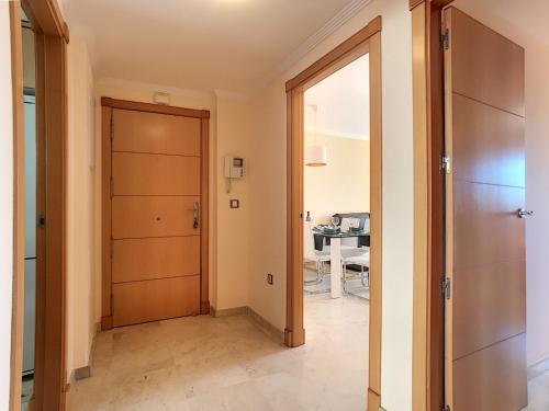 Kúpeľňa v ubytovaní 2239-Lovely 2 bedrooms with pool and paddle court