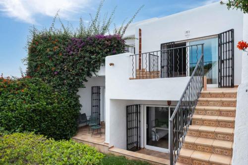 Cabopino Golf Feelings by Alfresco Stays