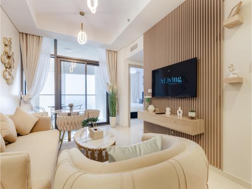 ALiving Elegant 2BR plus Maid's Room I Aykon City, Business Bay- 4016
