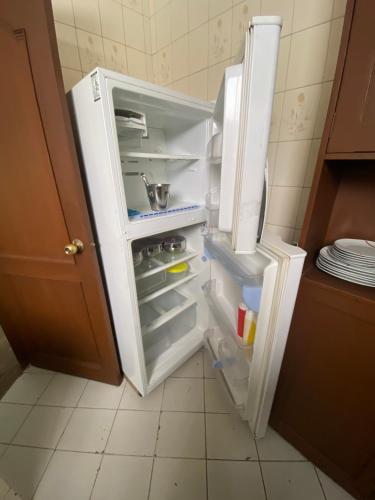 Η κουζίνα ή μικρή κουζίνα στο Zona sur apartamento Calacoto centro 3 dormitorios