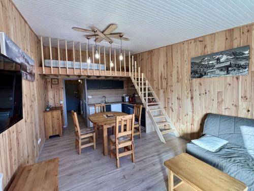 Studio 4 pers, balcon sud, centre station, proche pistes et commerces - Alpe d'Huez - FR-1-405-43