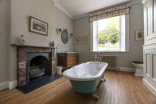 ห้องน้ำของ The West Wing, Stagshaw House