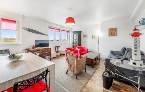 Cozy Apartment In Saint-Malo With Wifi