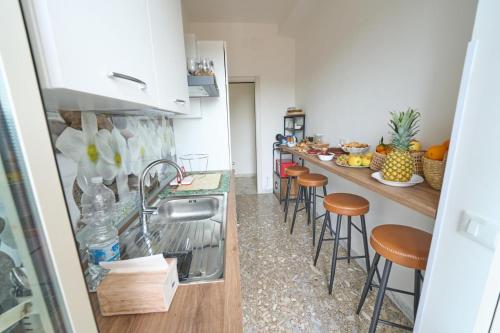 Kuchyň nebo kuchyňský kout v ubytování B&B ErinaHouse