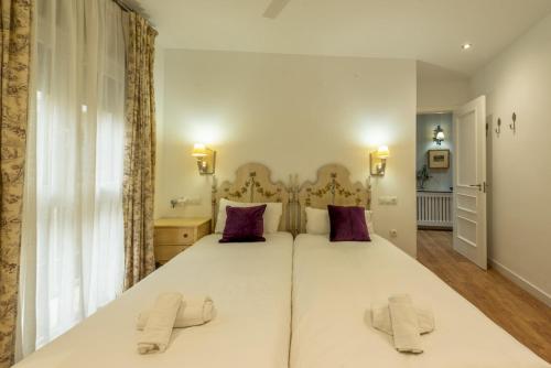 Wide with beautiful kitchen 2Bd 3Bth -Arenal photo 10