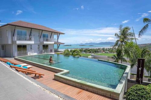 Bassein majutusasutuses Spectacular 95sqm Sea View, Gym and Pool facilities või selle lähedal