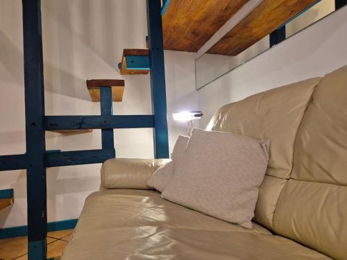 Posezení v ubytování Mithra Hosting