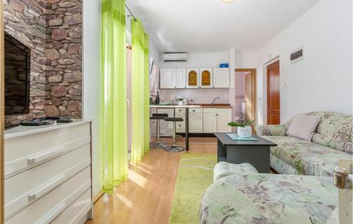 Awesome Apartment In Krk With Wifi