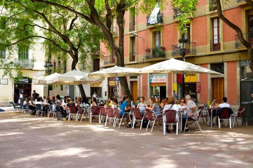 Gracia Travesera 2 Bedrooms Renovated Apartment