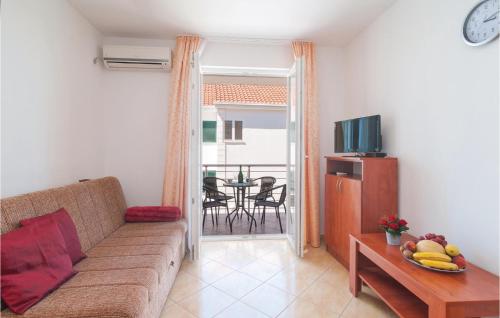 Μια τηλεόραση ή/και κέντρο ψυχαγωγίας στο Apartment Supetar 44