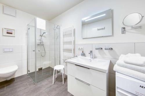 Koupelna v ubytování Wohlfühloase in der Hafenresidenz mit Balkon und Wellness