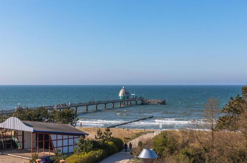 Ferienwohnung Ostseesonne - 5-Sterne-Urlaub mit Balkon direkt an der Ostsee photo 16
