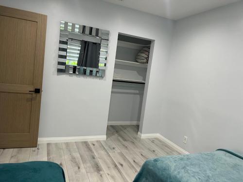 Lovely 2bedroom next to Santa Monica college photo 18