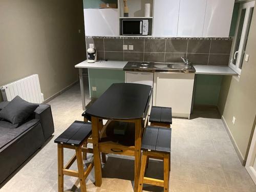 Kuchyň nebo kuchyňský kout v ubytování Appartement 8 - Hyper centre - 1 à 6 personnes