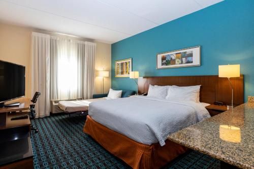 Katil atau katil-katil dalam bilik di Fairfield Inn Owensboro