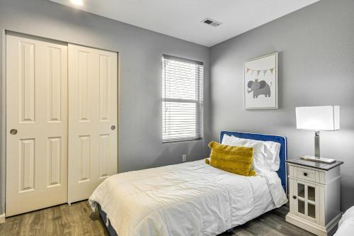 Gallery image of 7 Mi to Dwtn Portland - Home with Patio! in Beaverton