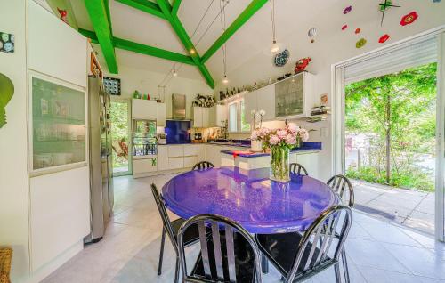 Pet Friendly Home In Aix-En-Provence