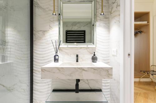 Foto Luxury apartment - KUKI STAY Ponte Vecchio 3