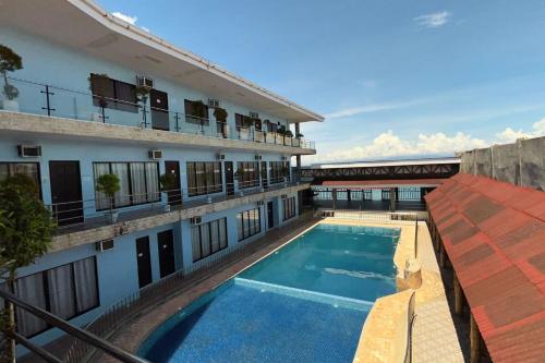 Kolam renang di atau dekat dengan Hidden Valley Beach Resort