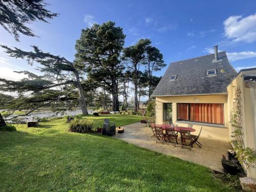 Villa au bord de l'étang à Perros-Guirec avec jardin et WIFI - FR-1-368-439