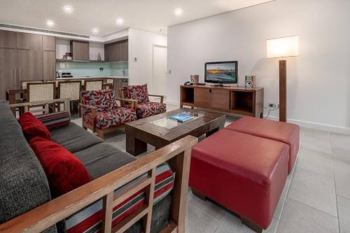 Gallery image of Sea Temple Resort 3 Bedroom Apartment in Palm Cove