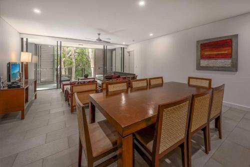 Gallery image of Sea Temple Resort 3 Bedroom Apartment in Palm Cove