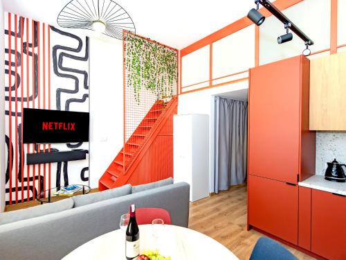 1 min from Main Square I Budget Apartment