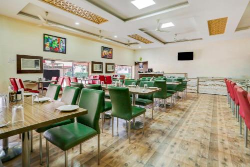 Gallery image of Palette - JPS Residency in Manesar