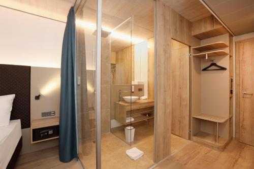 Hotel im Zentrum für Visionenにあるバスルーム