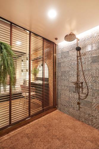 Ένα μπάνιο στο The Moment Chiangmai - Design Boutique Hotel