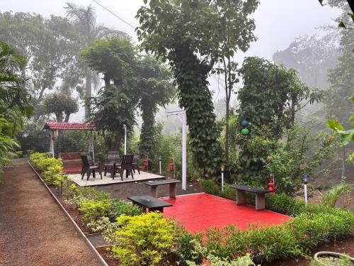 Gallery image of Shilaj in Dapoli