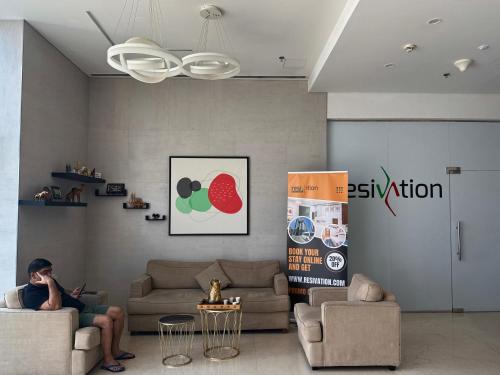 Resivation Hotel Image