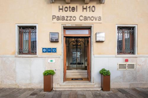 ヴェネツィアにあるH10 Palazzo Canovaのギャラリーの写真