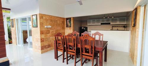 Afbeelding uit fotogalerij van Villa TWIN FLOWER in Lovina