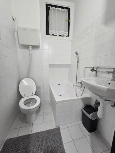 Ένα μπάνιο στο Grandma's place Zagreb