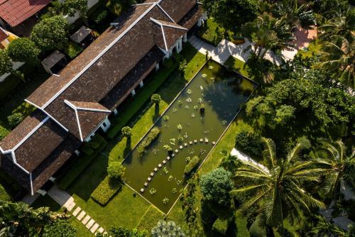 Κήπος έξω από το Sofitel Luang Prabang