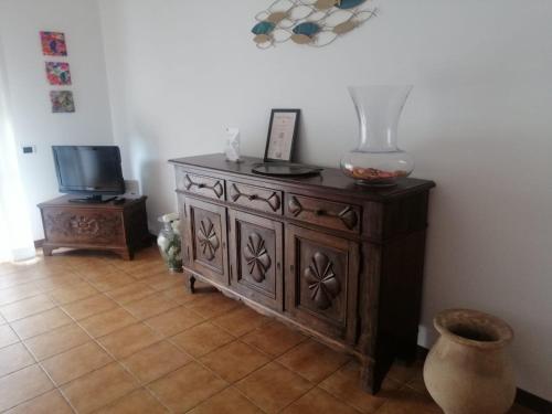 Μια τηλεόραση ή/και κέντρο ψυχαγωγίας στο la casa del capitano