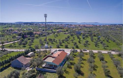 Four-Bedroom Holiday Home In Fazana