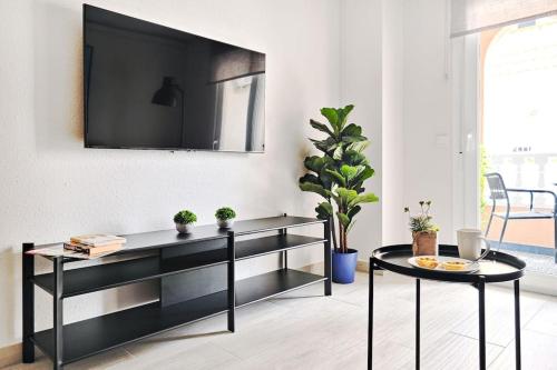 New apartment in the center with a parking