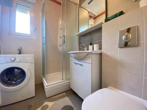 Kúpeľňa v ubytovaní Cozy Apartment Mediterraneo