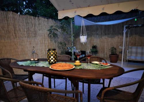 Dolce Casa an athenian residence with private garden