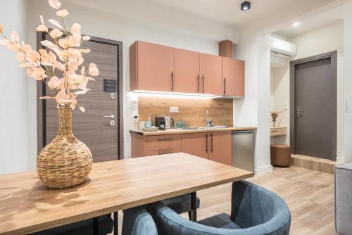 Aeiphoria Suites & Rooms - Athens