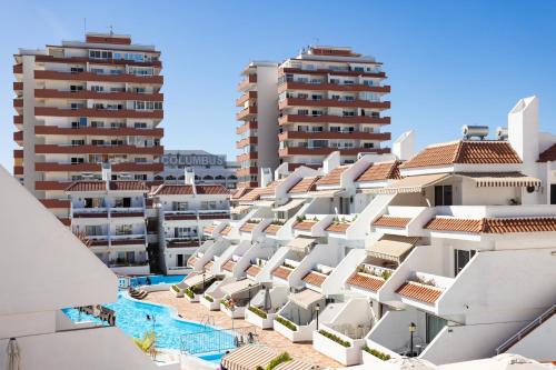 Home2Book Las Américas Coastal Apt, Pool & Terrace
