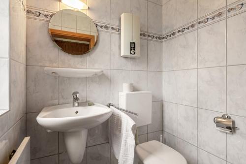 Ένα μπάνιο στο Ferienhaus Jan