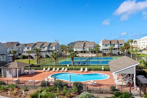 Barrier Dunes 248 - 111 Endless Summer by Pristine Property Vacation Rentalsの敷地内または近くにあるプール