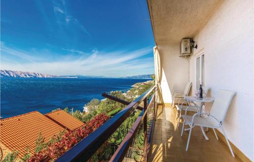 3 Bedroom Stunning Apartment In Senj