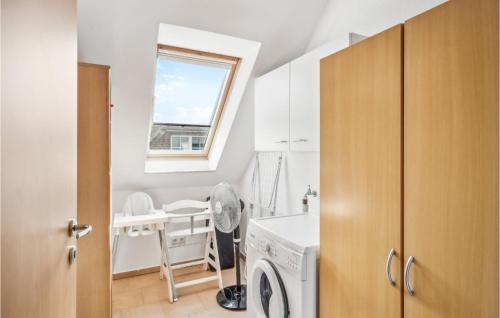 Ruang duduk di Lovely Apartment In Wendisch Evern