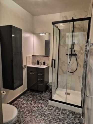 Un baño de Studio à 2 pas de Disneyland
